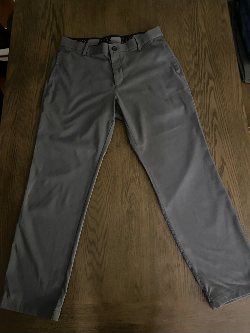 Nike Men's Gray Chinos Golf Pants